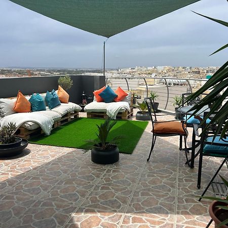 Trendy Seaside Escape 2 Bedroom Penthouse Marsaskala Eksteriør bilde